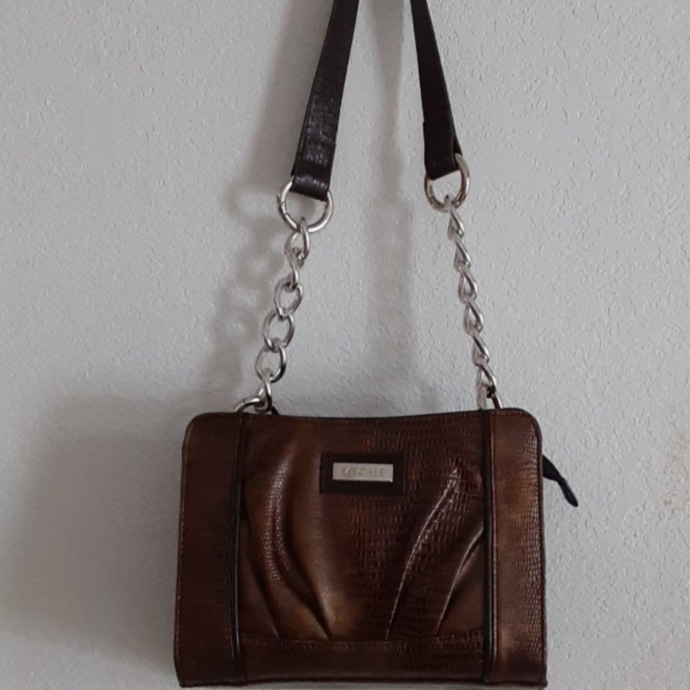 Miche handbag with one shell, like new